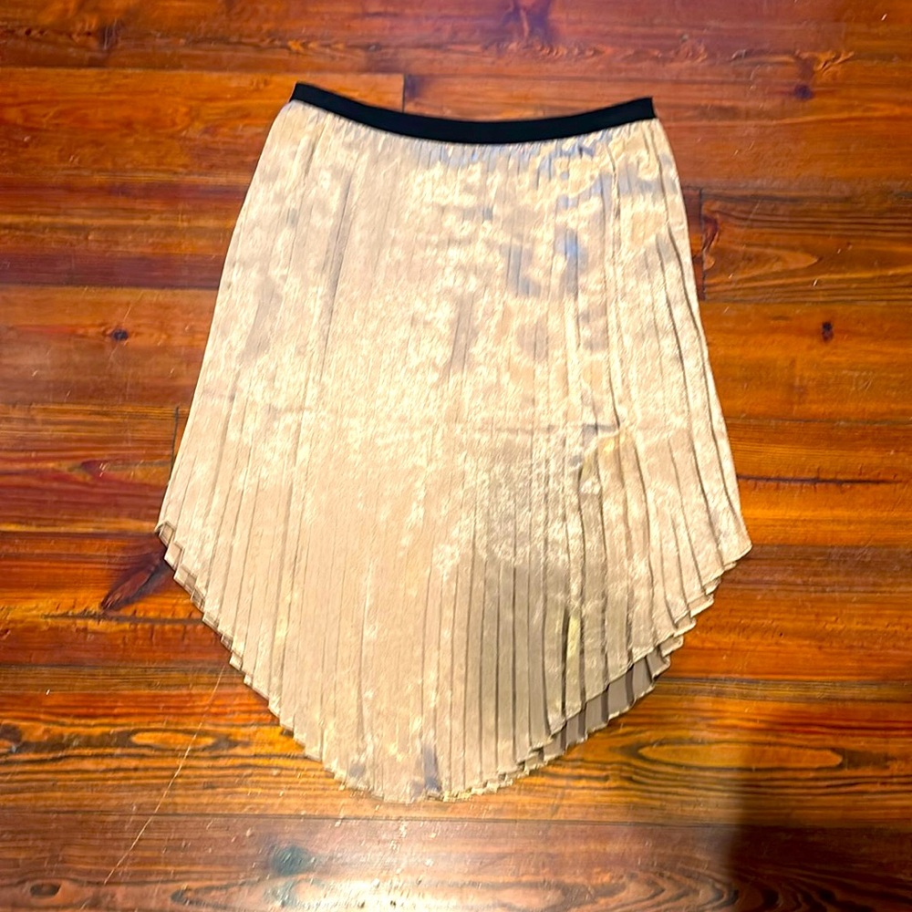 Joie Gold Satin Pleated Skirt - size L